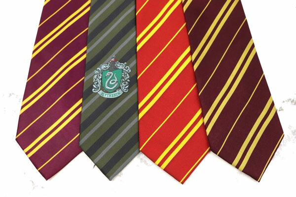 楽天市場 ハリーポッター Harry Potter ストライプ柄 等 4点セット まとめ ブランド ネクタイ 送料無料 中古 美品 Barce