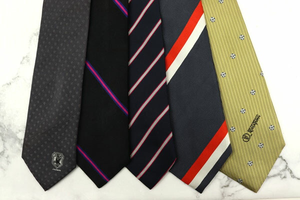 楽天市場 日本サッカー協会 Japan Football Association 日韓ワールドカップ セレッソ V ファーレン サッカーチーム グッズ 5点セット まとめ メンズ ネクタイ ブランド ネクタイ 送料無料 中古 美品 Barce