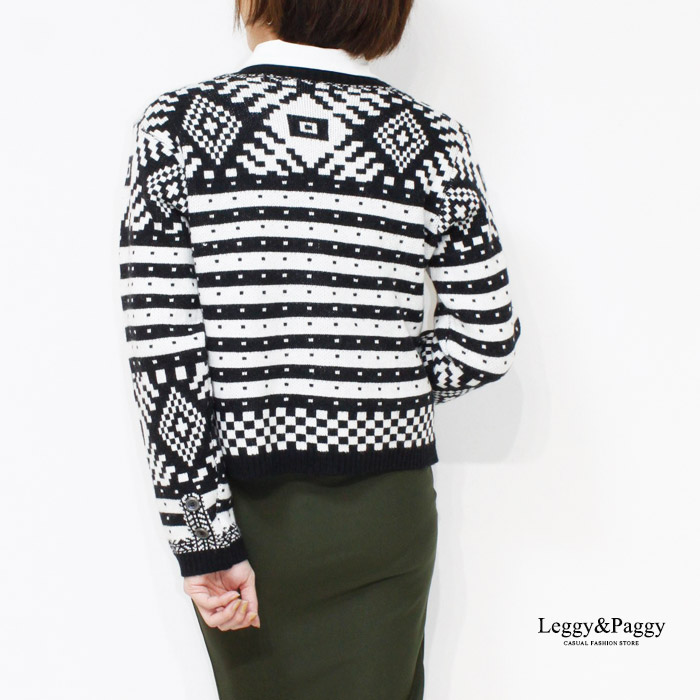 大人の丸首オルテガ風カーディガン 袖コンシャス カーディガン ニットカーディガン ざっくり着れちゃう ボリューム袖 長袖