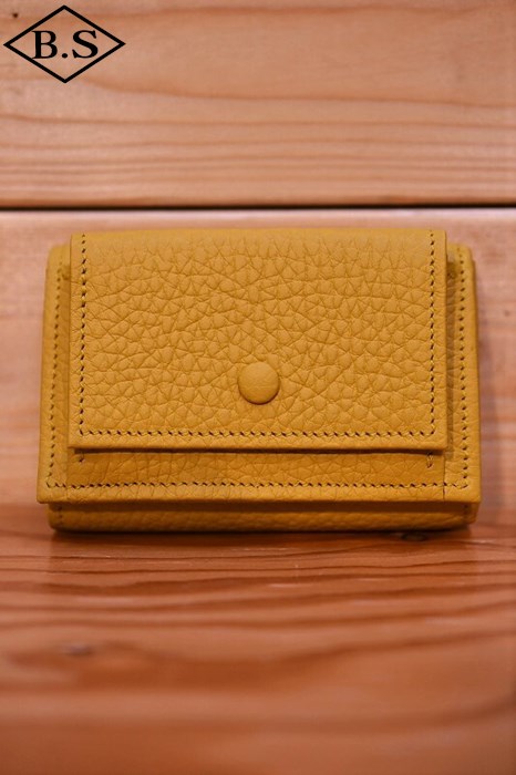 イトゥアイス ウォレット ITUAIS TAURILLON LAGUN COMPACT WALLET CURRY（イエロー）