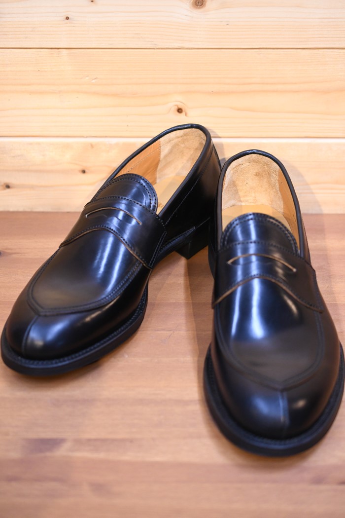 楽天市場】メイカーズ MAKERS ブーツ CVDN-01 V TIP LOAFER CORDOVAN ＃2 Vチップ ローファー コードバン  ナンバー2 : BarnStormer3号店