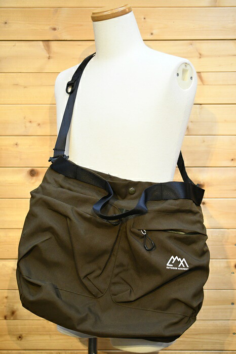 【期間限定ポイント5倍】シーエムエフ アウトドアガーメント CMF OUTDOOR GARMENT バッグ CMF2401-AC14 1DAY TOTE BAG SMOOTH NYLON KHAKI