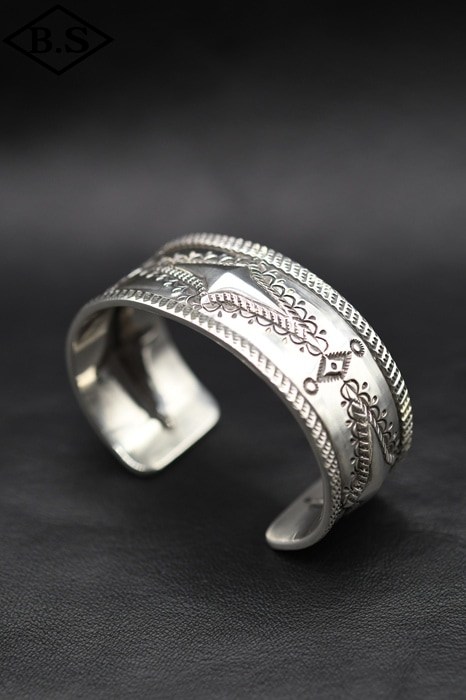 楽天市場】インディアンジュエリー INDIAN JEWELRY 小物 バングル C10