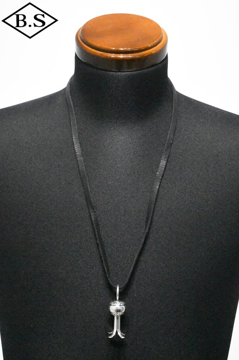 【継続期間制限事項尖んがり5倍】北米インディアン宝飾品 INDIAN JEWELRY 小物 トレント ロバート・エドワード・リー アンダーソン Trent Lee Anderson しろがね色 スカッシュブロッサムペンダント