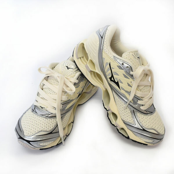 MIZUNO ミズノ スニーカー 靴 Wave Prophecy LS ウェーブプロフェシーライフスタイル OFF WHITE BLACK SILVER D1GA251101