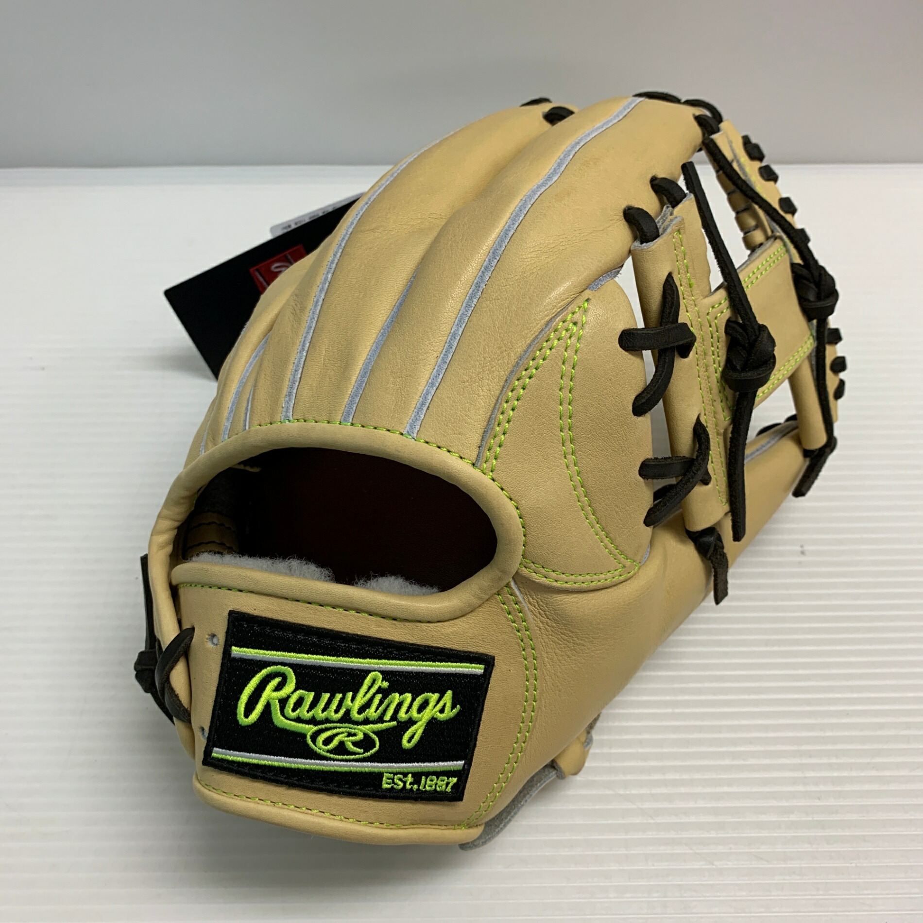 新品未使用・タグ付き Rawlings田中賢介モデル グローブ（軟式用／右投げ） ローリングス】内野手用「田中賢介モデル」を考察-広め設計だけど深い-