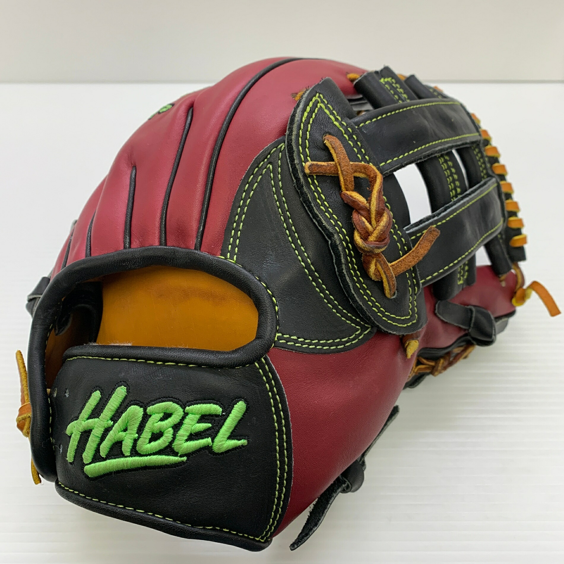 ハベル HABEL 軟式 成年者 原則として 内野手手用 地球儀 グローヴ 右投げ 購入注文 中古品  ベイスボール 7372