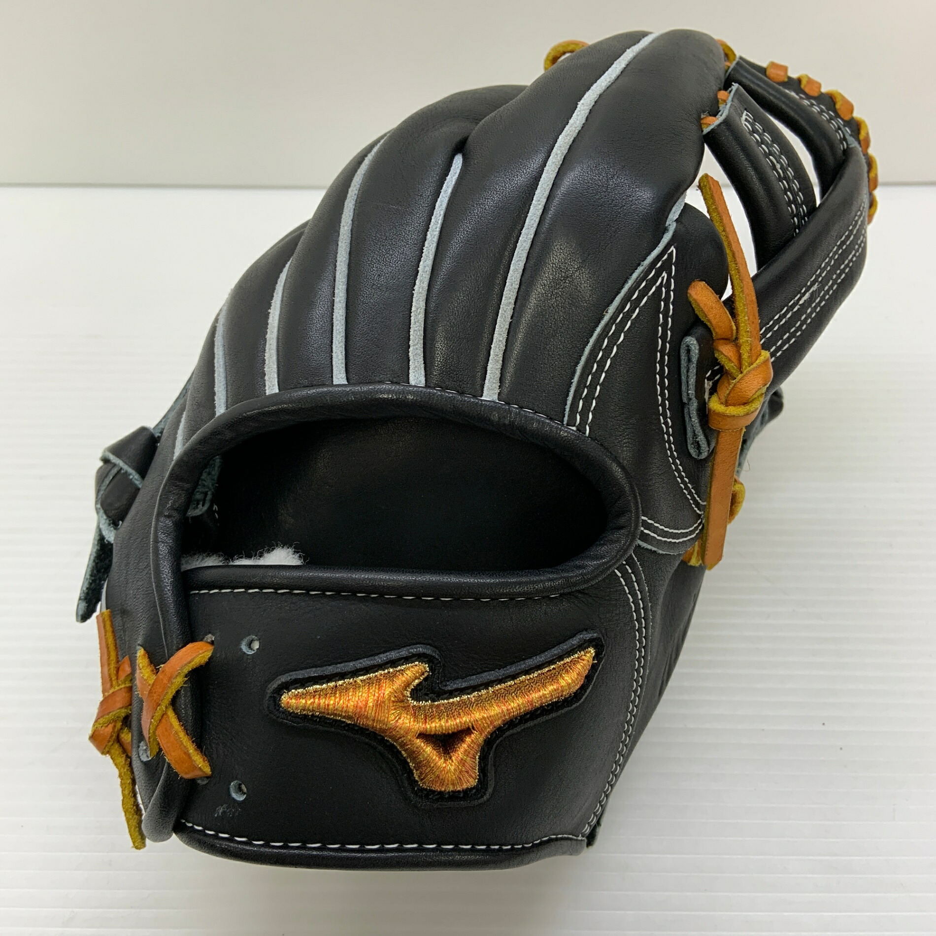 ミズノ MIZUNO ミズノプロ 軟式 大人 一般 内野手用 グローブ グラブ 右投げ 1AJGR32013 中古品 野球 7890|ピンチヒッター
