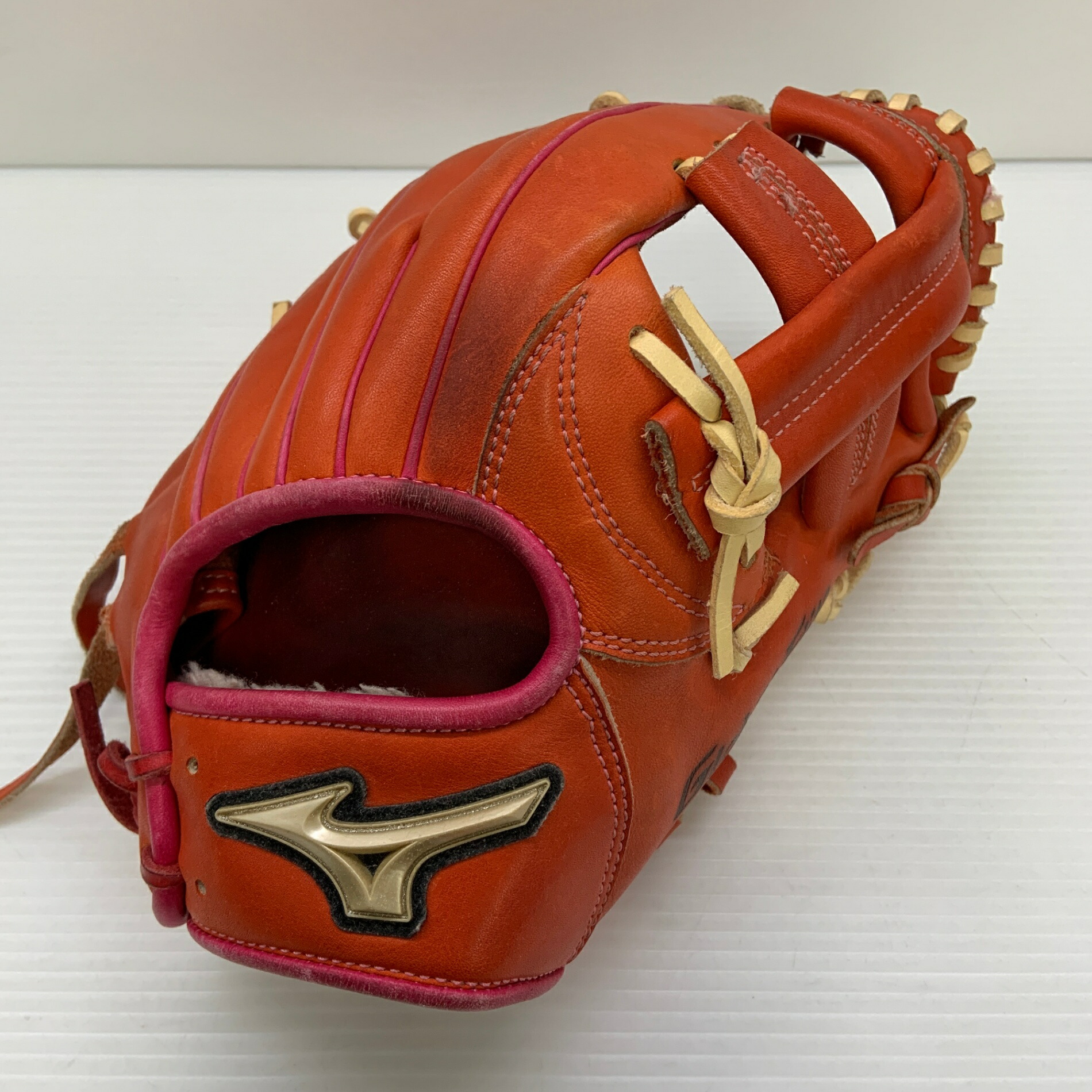 ミズノ MIZUNO グローバルエリート 軟式 大人 一般 内野手用 グローブ グラブ 右投げ 1AJGR17503 中古品 野球 8013|ピンチヒッター