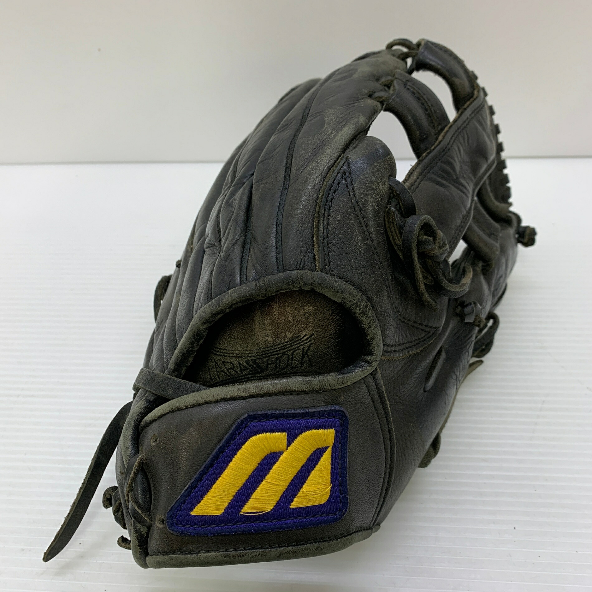 ミズノ MIZUNO BEETECT 硬式 成年者 原則として 外野手手用 地球儀 グローブ 右投げ  中古品  ベイスボール 8162