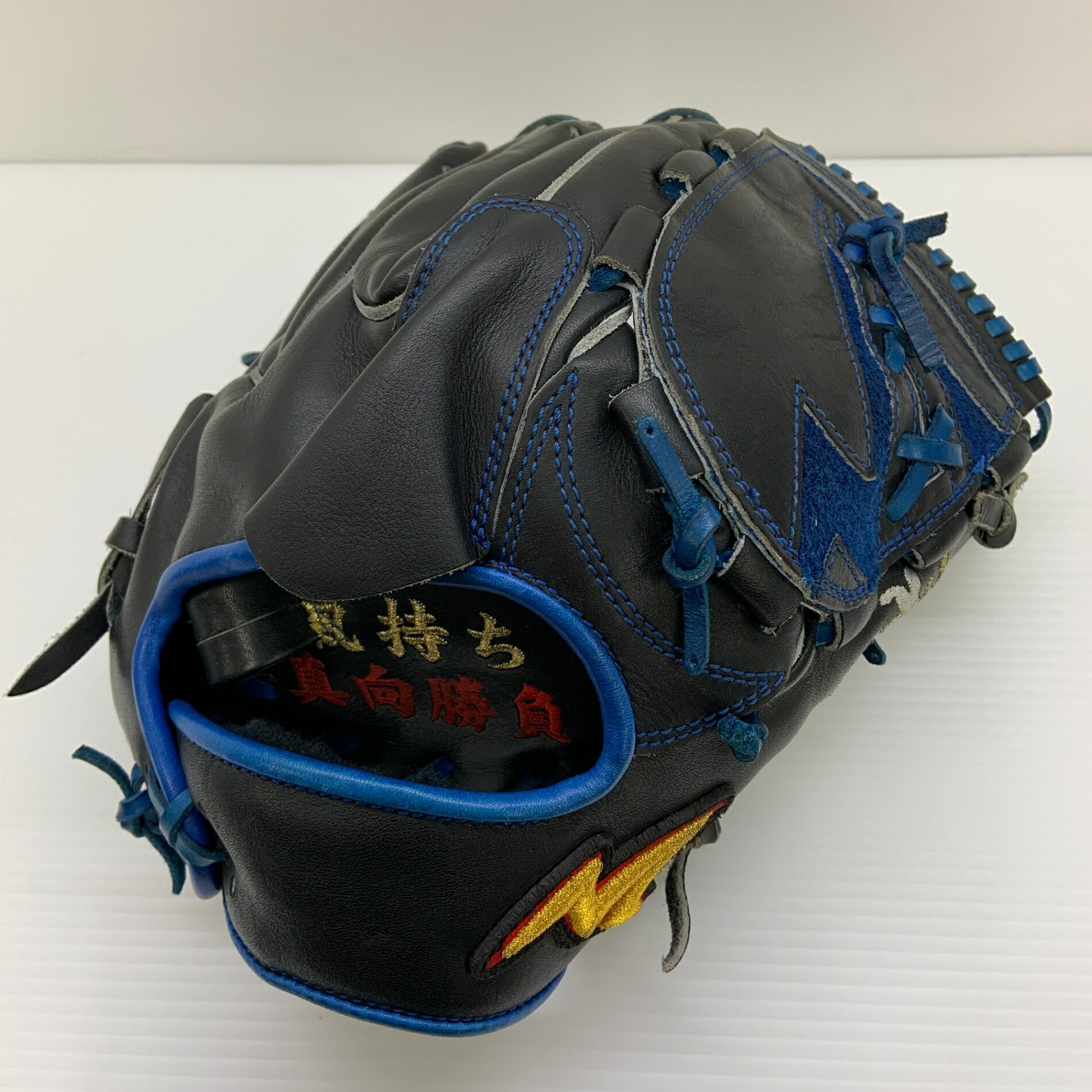 ノー最高限度 NoLimit ProWave 軟式 成年者 原則として ピッチャー用 地球儀 水さし グローヴ 右投げ  中古品  ベイスボール 8212