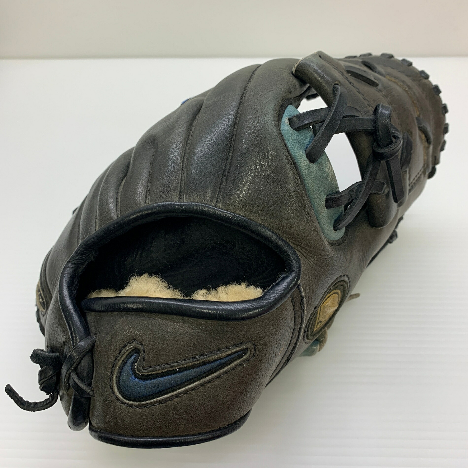 ナイキ NIKE PRO GOLD 軟式 大人 一般 内野手用 グローブ グラブ 右投げ 1125 中古品 野球 8243｜ピンチヒッター