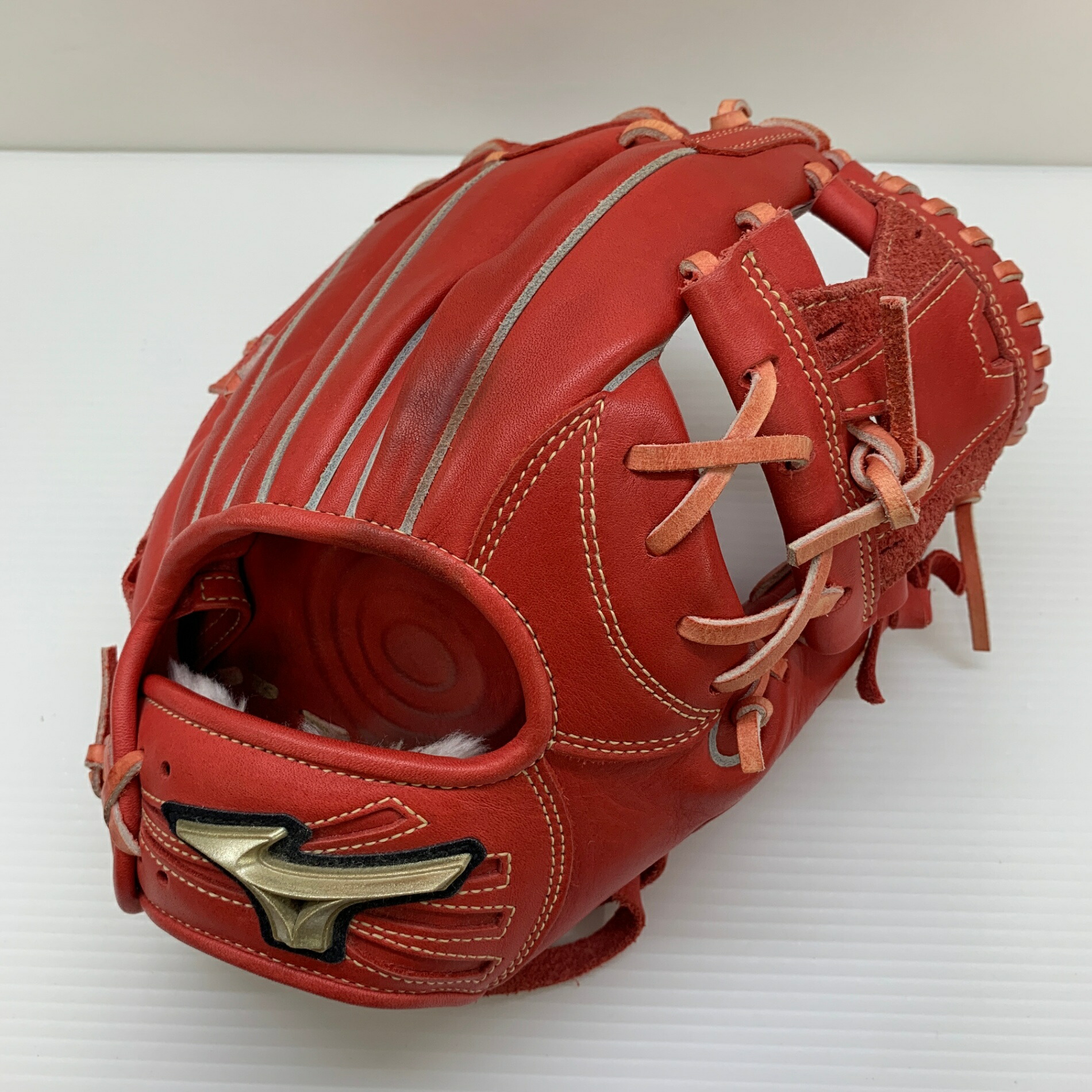 ミズノ MIZUNO グローバルエリート 軟式 大人 一般 内野手用 グローブ グラブ 右投げ 1AJGR21203 中古品 野球 8252|ピンチヒッター
