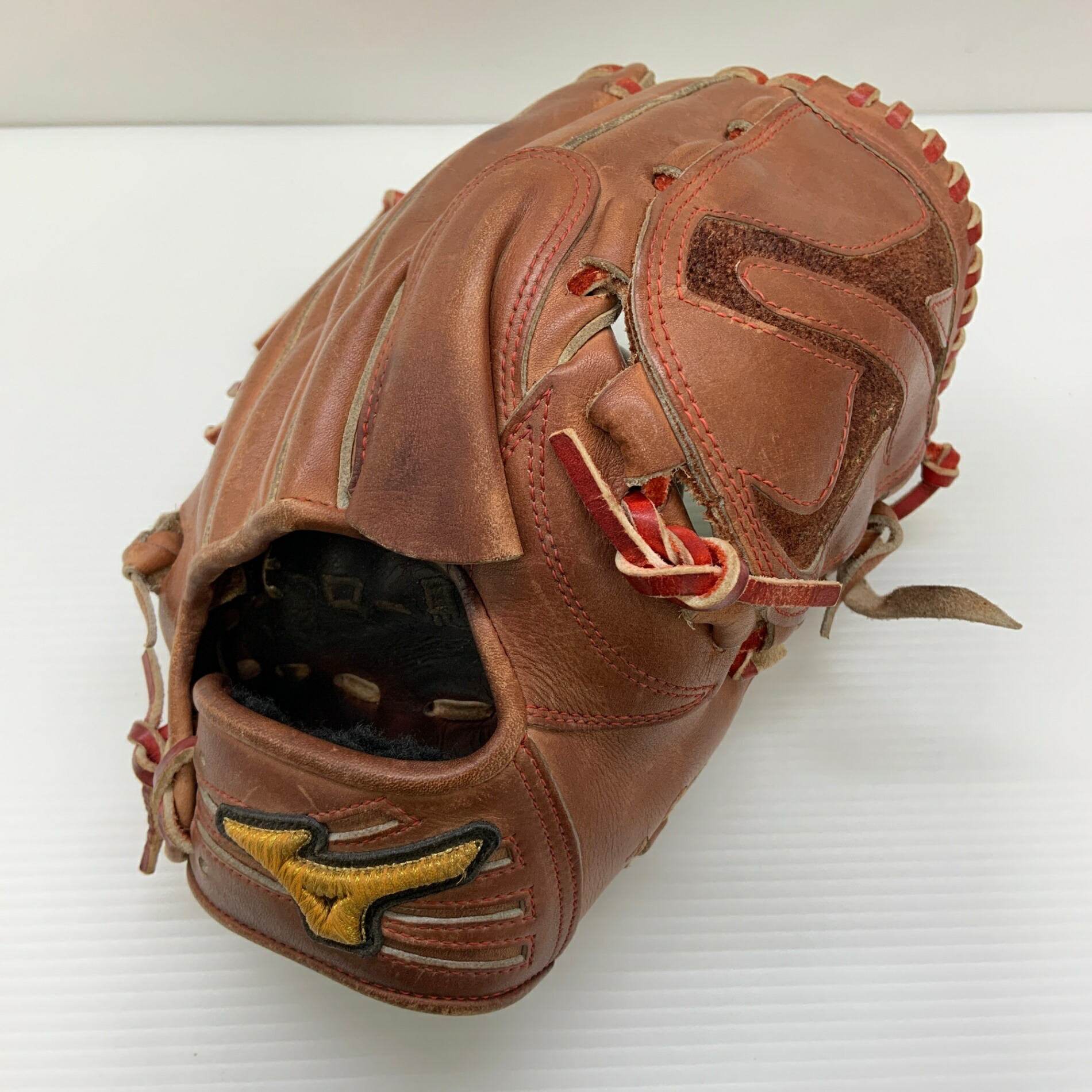 ミズノ MIZUNO ミズノプロ mizunopro 硬式 大人 一般 投手用 グローブ ピッチャー グラブ 右投げ オーダー 中古品 野球 8585｜ピンチヒッター