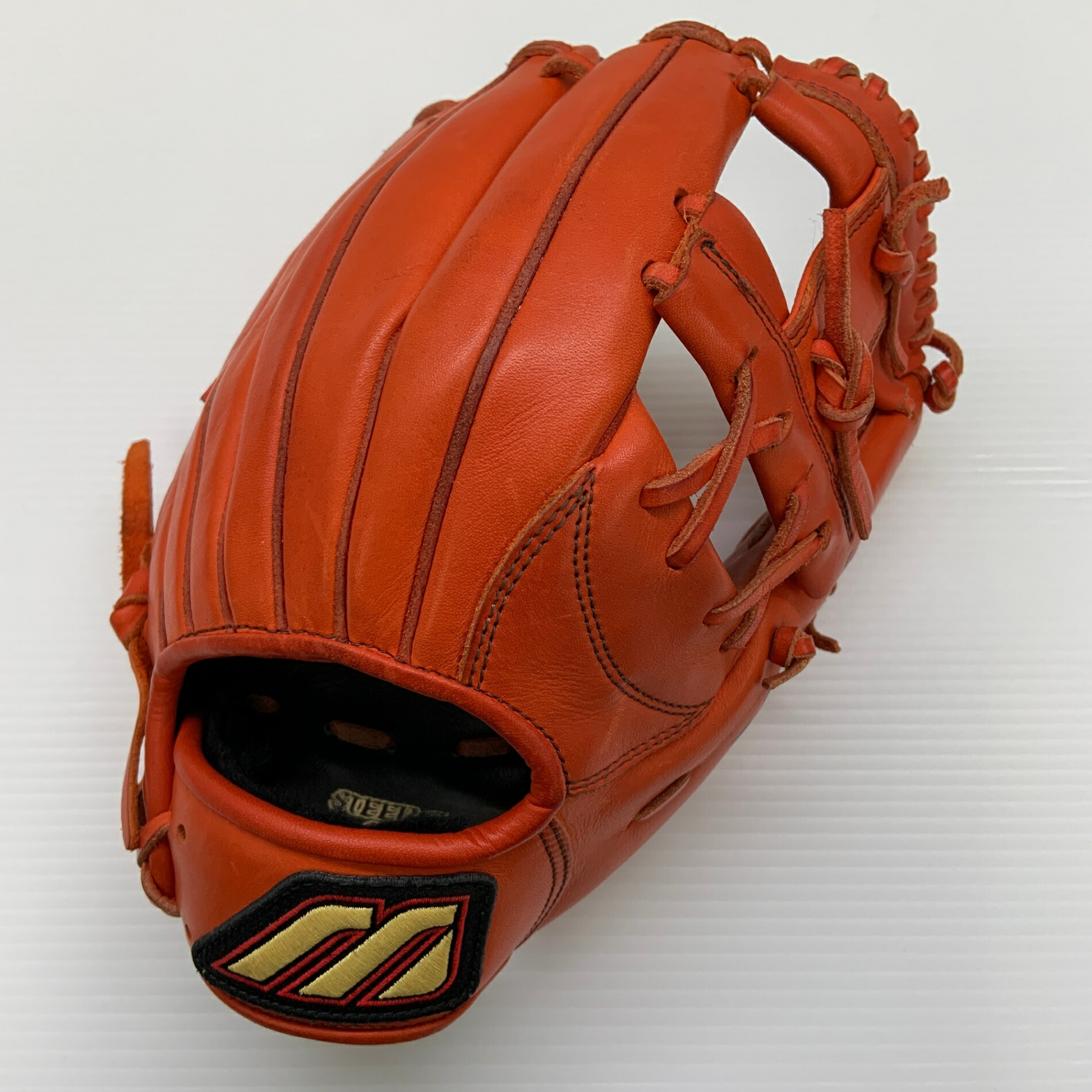 ミズノ MIZUNO 制覇上演 1AJGN31016 軟式 成年者 原則として 内野手手用 地球儀 グローヴ 右投げ  中古品  ベイスボール 8593