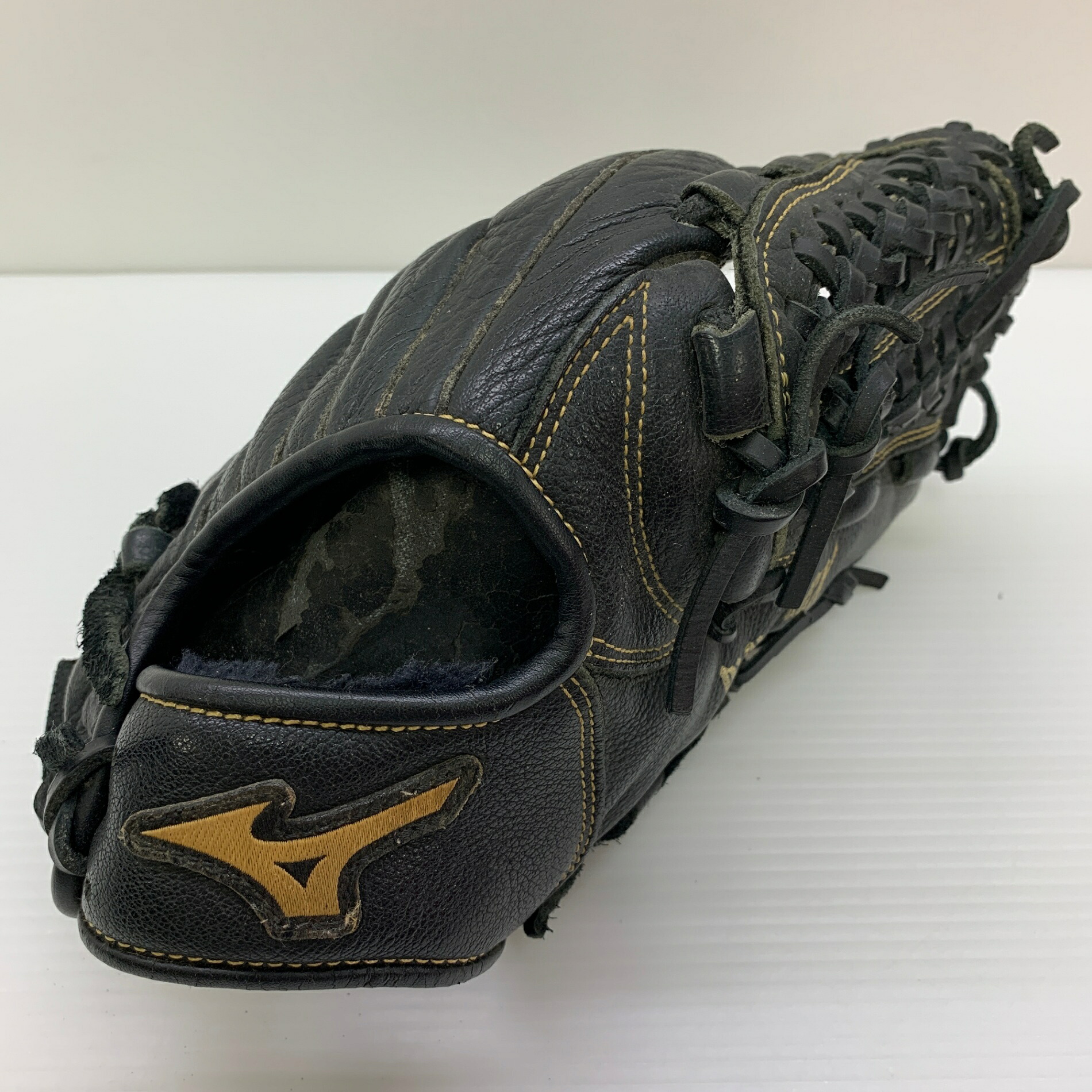 ミズノ MIZUNO 少年軟式 子ども オールラウンド グローブ グラブ 右投げ 中古品 野球 8693｜ピンチヒッター