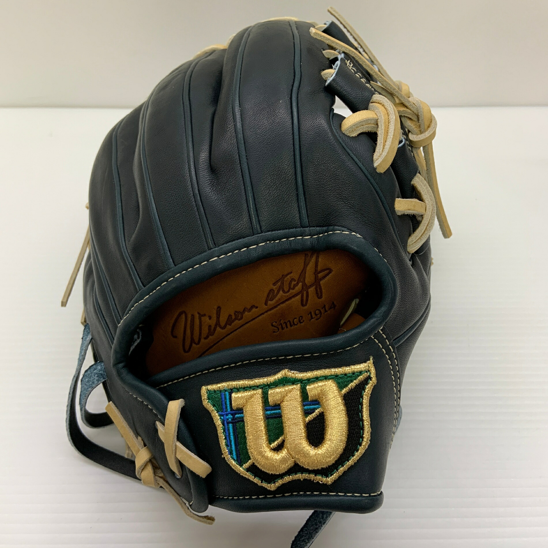 ウィルソン Wilson ウィルソン原材料 Wilson Staff WBW103641 硬式 成年者 原則として 内野手手用 地球儀 グローヴ 右投げ  引き舟付き添い人  ベイスボール 8723