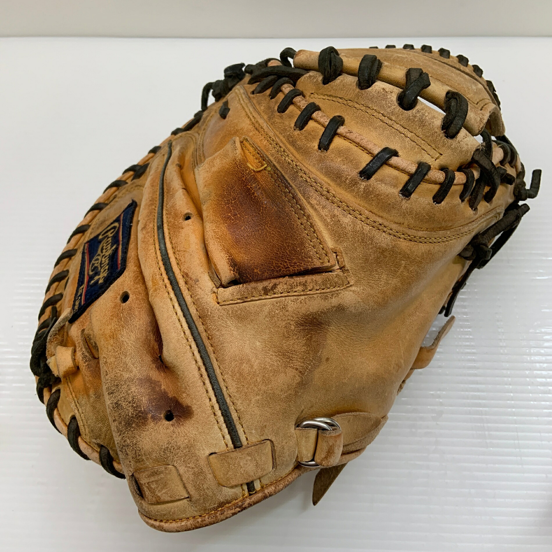 ローリングス Rawlings  硬式 成年者 原則として 捕手グローブ キャッチャー 地球儀 グローブ 右投げ  中古品  ベイスボール 8802