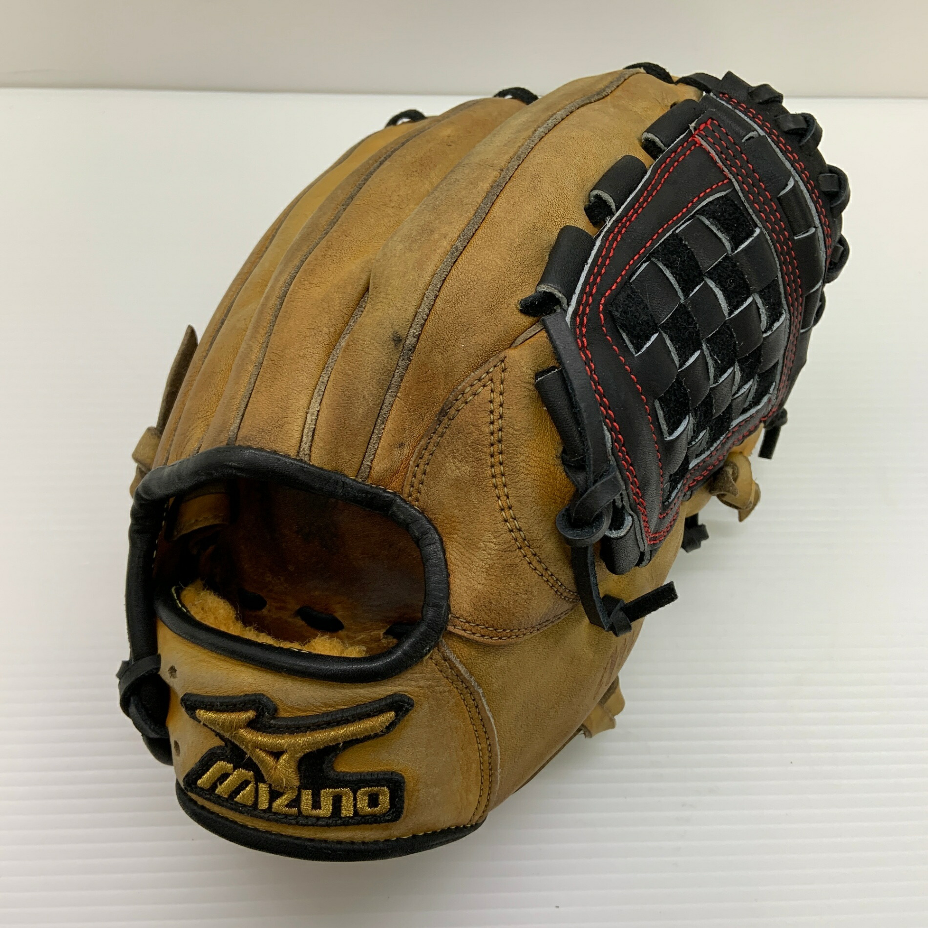 ミズノ MIZUNO ミズノ労働者階級 mizunopro 2GW18705 硬式 成年者 原則として 内野手手用 地球儀 グローヴ 右投げ  中古品  ベイスボール 8813