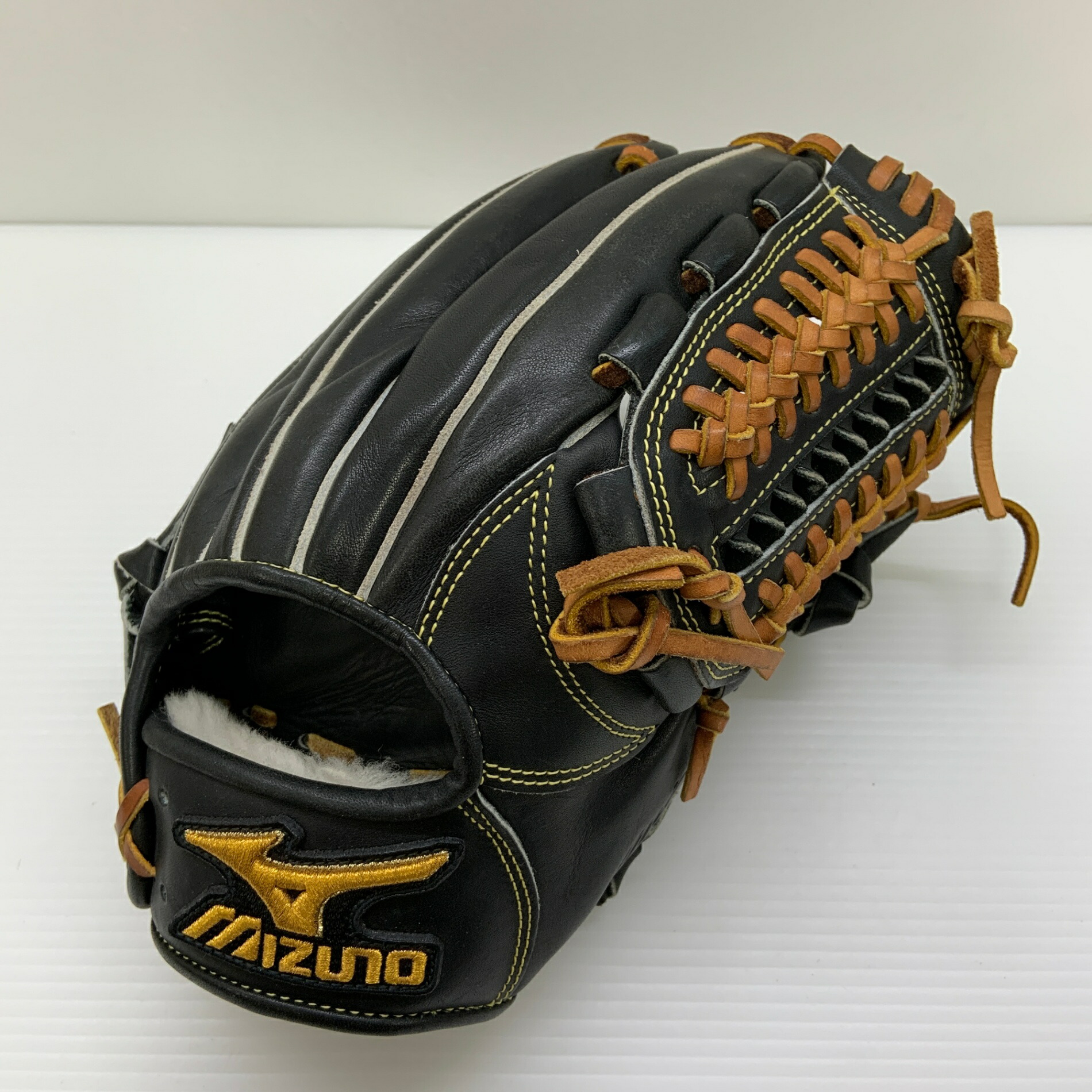 ミズノ MIZUNO ミズノ労働者階級 mizunopro 2GN48815 軟式 成年者 原則として 内野手手用 地球儀 グローブ 右投げ  中古品  ベイスボール 8816