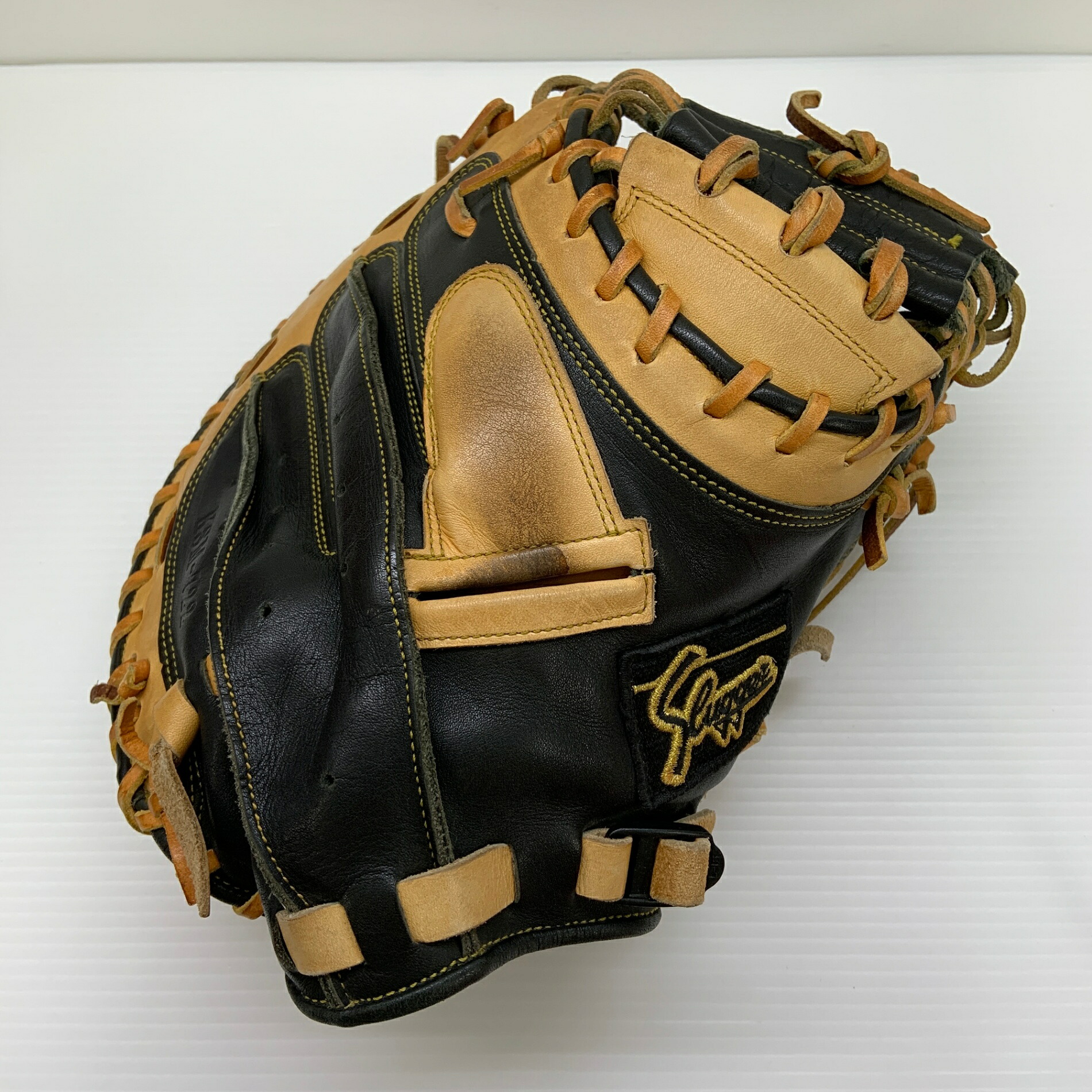 久保田強打者 KUBOTA SLUGGER KSM-722 軟式 成年者 原則として 捕手グローヴ キャッチャー 地球儀 グローヴ 右投げ  中古品  ベイスボール 8833