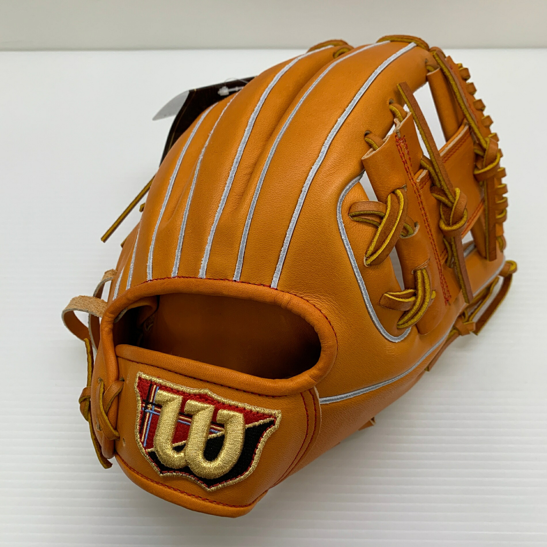 ウィルソン Wilson ウィルソンスタッフ Wilson Staff WBW104536 硬式 大人 一般 内野手用 グローブ グラブ 右投げ タグ付き 野球 8880｜ピンチヒッター