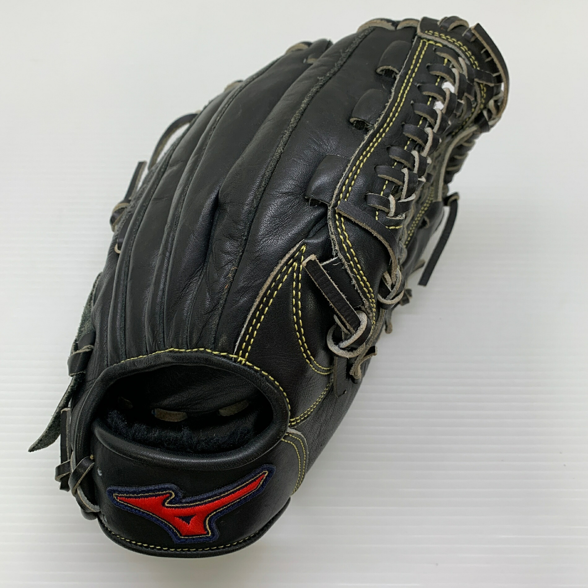 ミズノ MIZUNO ビクトリーステージ 2GN36230 軟式 大人 一般 内野手用 グローブ グラブ 右投げ 中古品 野球 8942｜ピンチヒッター