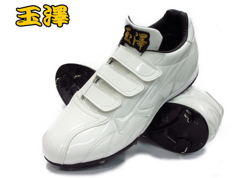 人気絶頂 玉澤 タマザワ 野球スパイク Tcw Kn7b 白スパイク ホワイトアッパー 高校野球公認 樹脂底固定金具 高級感 Www Sarasjanvaad Com