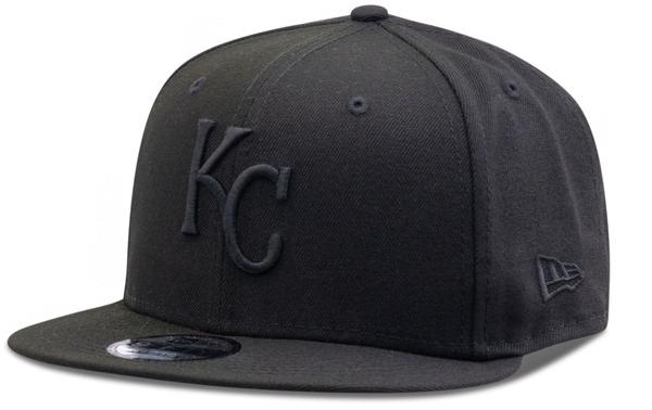 New Era Kansas City Royals MLB ベーシック スナップバック ブラック オン ブラック 950 アジャスタブル キャップ