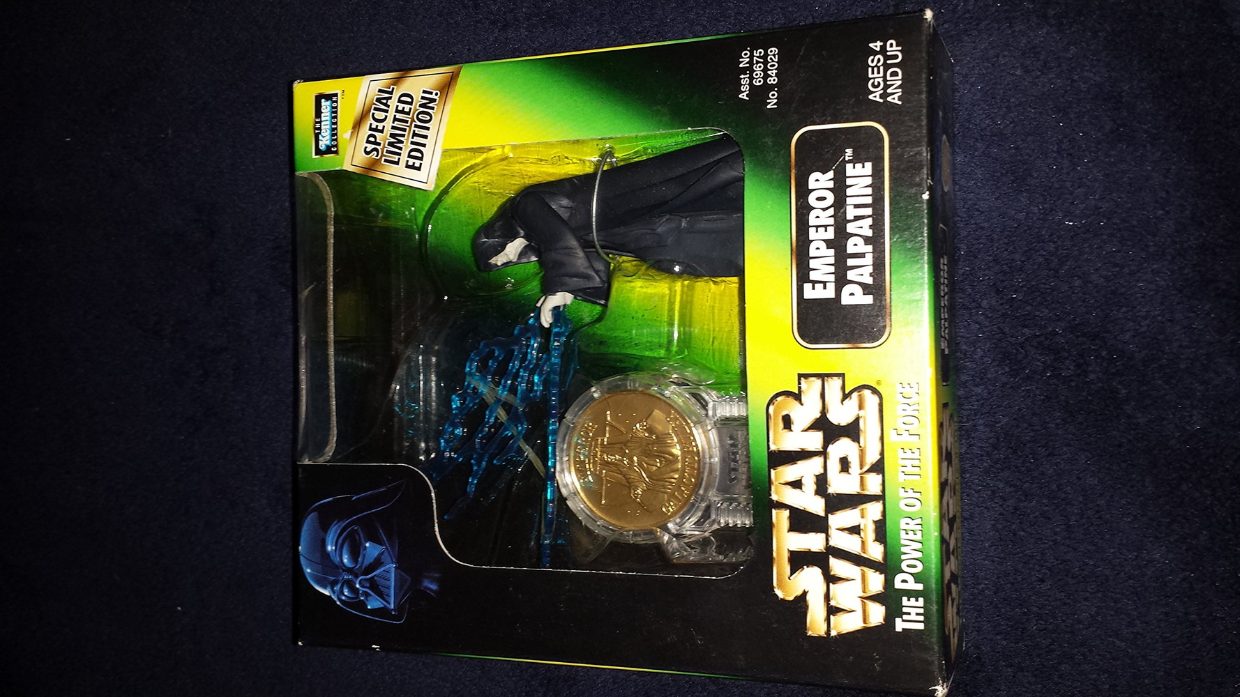 スター・ウォーズ パワー・オブ・ザ・フォース ミレニアムコイン版 エンペラー・パルパティーン アクションフィギュア