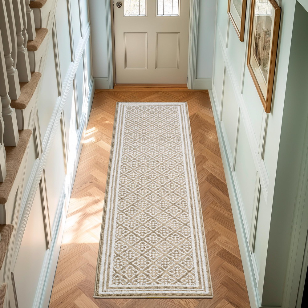 【楽天市場】Laura Ashley All Loop Tufted 26 x 96 洗える 滑り止め ランナーラグ Berber/Ivory ...