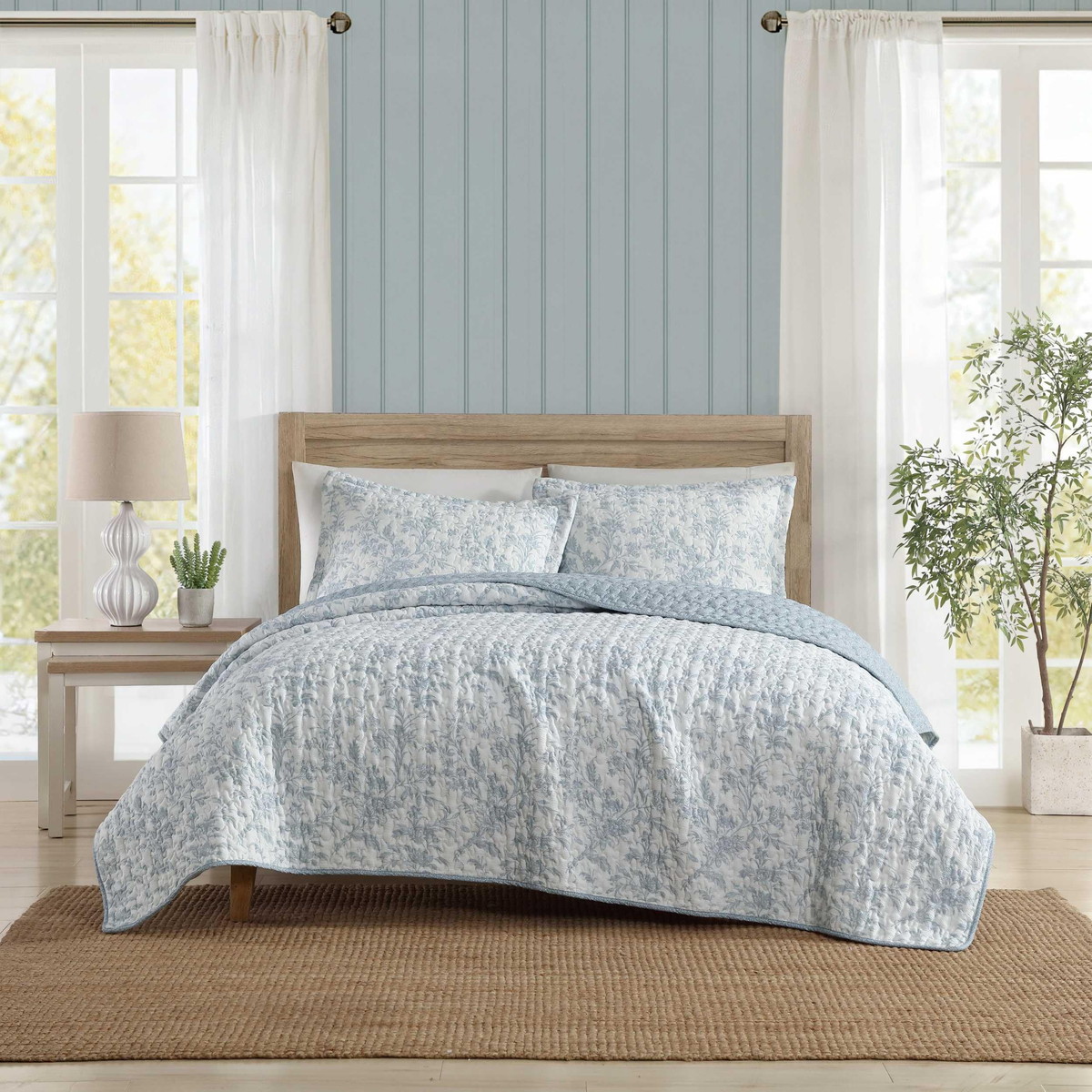 Laura Ashley シングルサイズ キルトセット ベッドスプレッド 枕カバー付き パステルブルー 花柄 リバーシブル 寝具