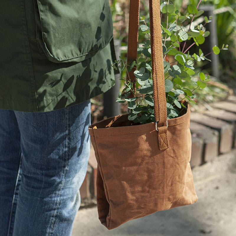 楽天市場 ブーケット バッグ ドライフラワー バック ダルトン Dulton Flower Bag ブーケ 花 持ち運び 生花 折りたたみ フラワー 花束 手渡し 生成り ホワイト ブラウン キャメル プレゼント 誕生日 ギフト 神戸 北野 Earthdoor