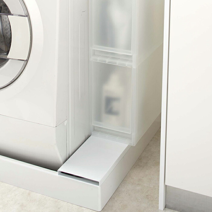 楽天市場 隙間収納 洗濯機防水パン上ラック タワー Tower おしゃれ ホワイト ブラック 洗濯機排水口上ラック ランドリー収納 収納ラック 排水 排水口 防水パン 洗濯パン 排水ホース上 収納 洗面 洗濯機 ラック 棚 台 4966 4967 山崎実業 Yamazaki タワーシリーズ