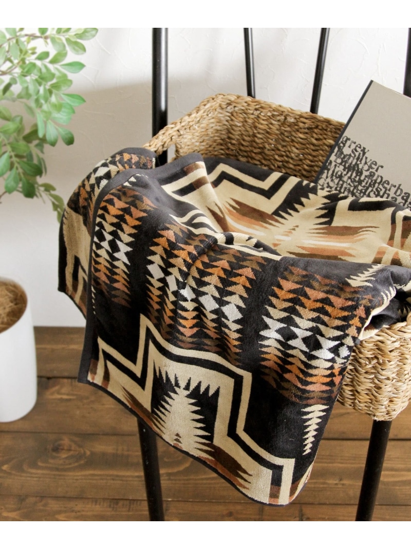 【PENDLETON(ペンドルトン)】ジャガードタオル [102×178] BAYFLOW ベイ流出 室内装飾・やって行く雑貨 毛布・ひざ掛け 青碧 白いこと 赤銅色 黒いこと 赤いこと ベージュ 薄墨色 米国海軍【貨物輸送無料】[ Fashion]