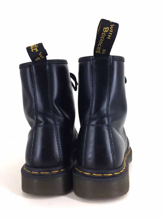 楽天市場 Dr Martens ドクターマーチン エンジニアブーツ メンズ 黒系 Uk 8 日本サイズ 26 5cm 相当 1460 ロングブーツ 8ホール 中古 ブランド古着バズストアbazzstore 1102 Bazzstore ブランド古着バズストア