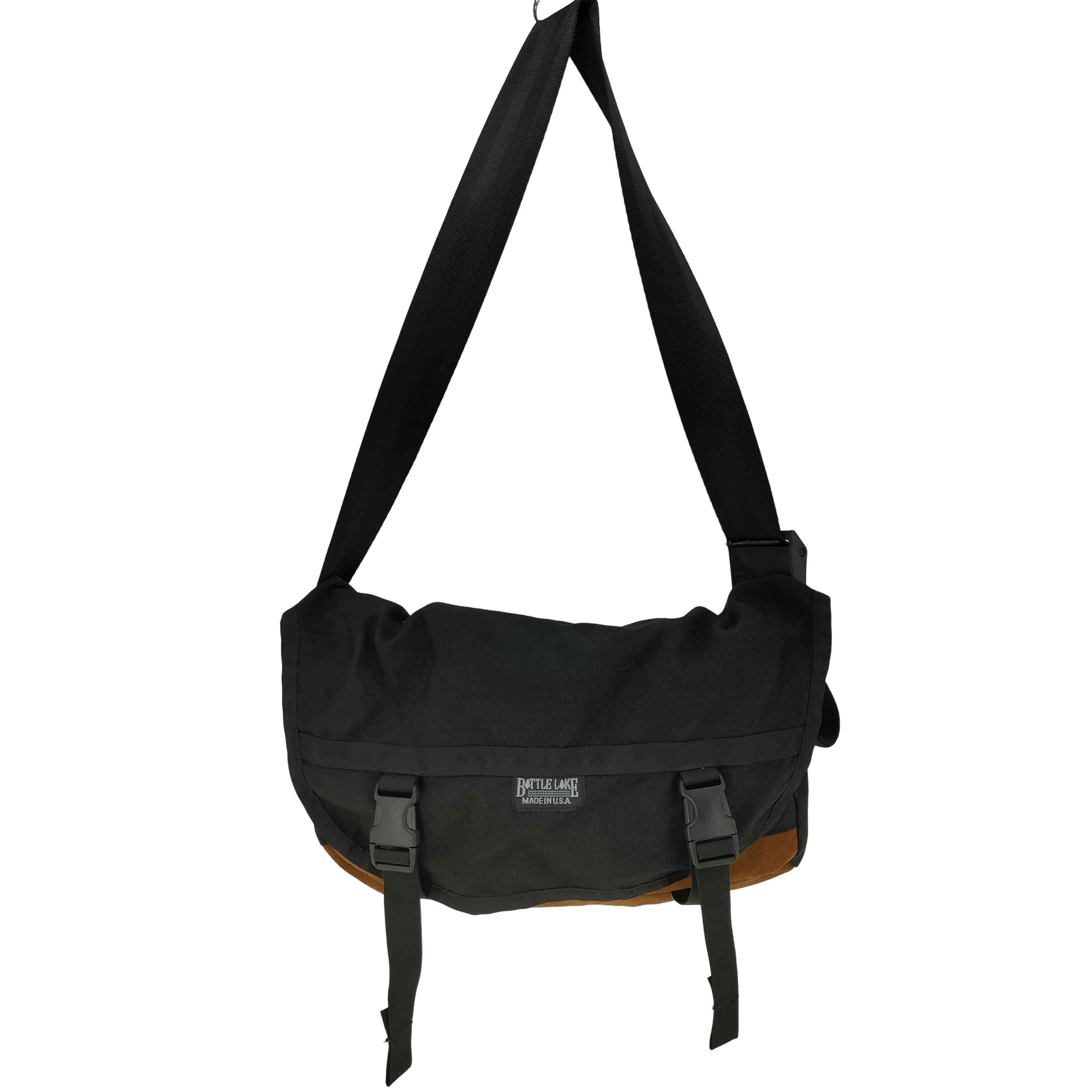 美品 NITRAID CORDURA 総柄 メッセンジャー バッグ ナイトレイド Nitraid(ナイトレイド) / ナイトレイド/ショルダーバッグ