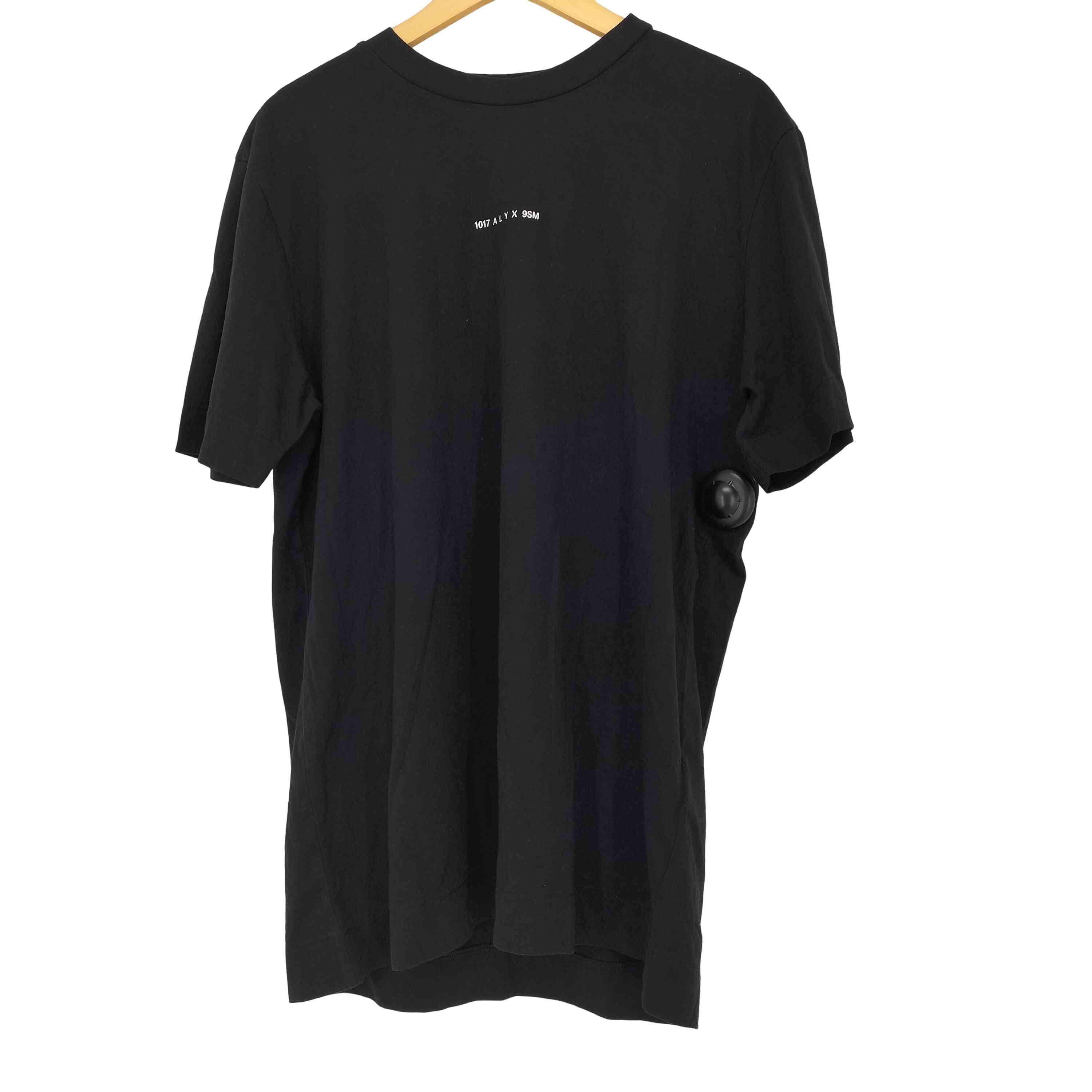 【1017 ALYX 9SM】ダブルスリーブ レーザーカット ロゴ Tシャツ 1017 ALYX 9SM】ダブルスリーブ レーザーカット ロゴ Tシャツ