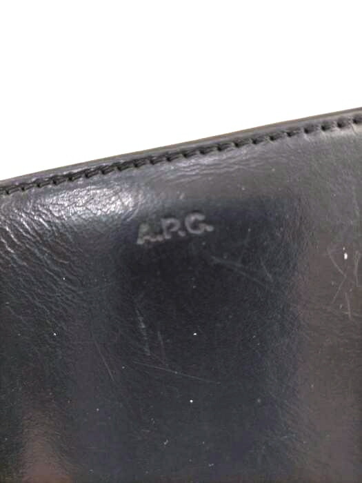 A P C アーペーセー 二つ折れ銭入 メンズ 捕りもの系統 銀鼠色系 Emmanuelle Compact Wallet 中古 ブランド古着バズ倉bazzstore アーペーセー A P C 二つ折り財布 メンズ Emmanuelle Compact Wallet Damienrice Com