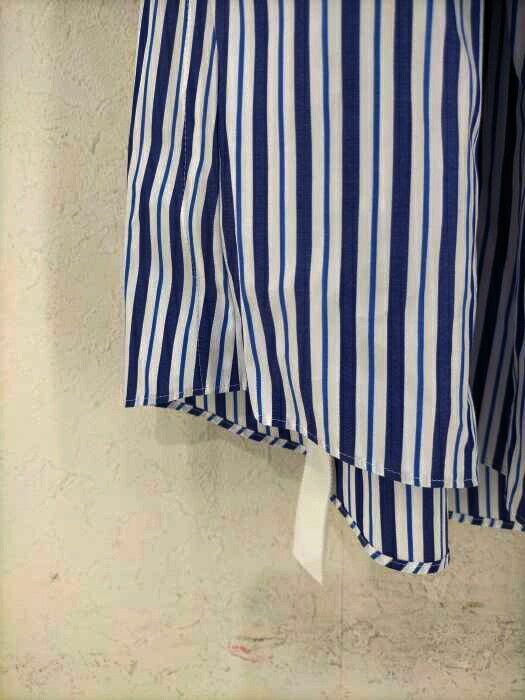 Sacai サカイ シャツワンピース レディース 年春夏新作 青系 白系 Jpn 2 日本サイズ M L 相当 ss Striped Layered Shirt Dress レイヤードストライプシャツドレス 中古 ブランド古着バズストアbazzstore Altamisa Mx