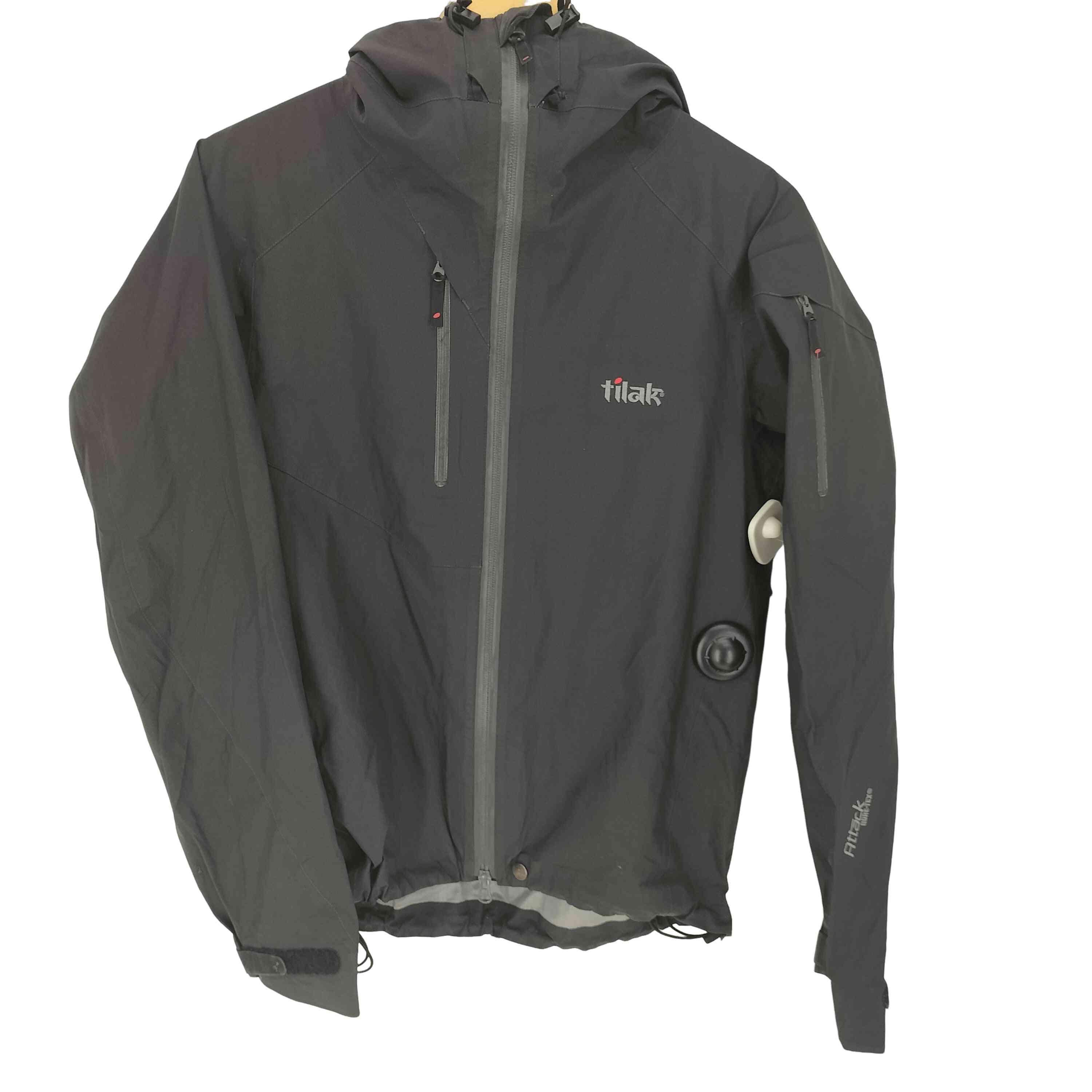 【中古】ティラック TILAK ブランド名ロゴタイプ刺しゅう ゴアテックス ジップアップ ナイロン 上衣 メンズ import：XS