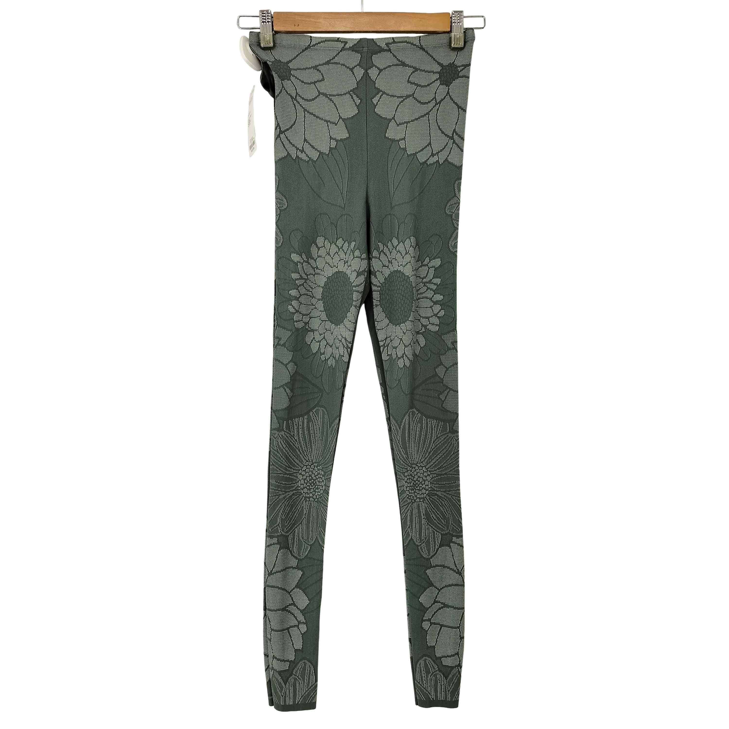 【中古】プリーツプリーズイッセイミヤケ PLEATS PLEASE ISSEY MIYAKE 花柄 レギンス パンツ レディース 表記無