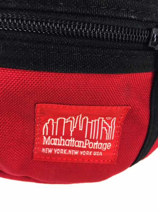 楽天市場 Manhattan Portage マンハッタンポーテージ ボディバッグ メンズ 黒系 赤系 ボディバッグ 中古 ブランド古着バズストアbazzstore 12 Bazzstore ブランド古着バズストア