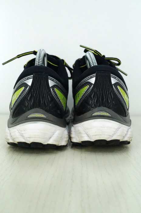 brooks shoes mens silver