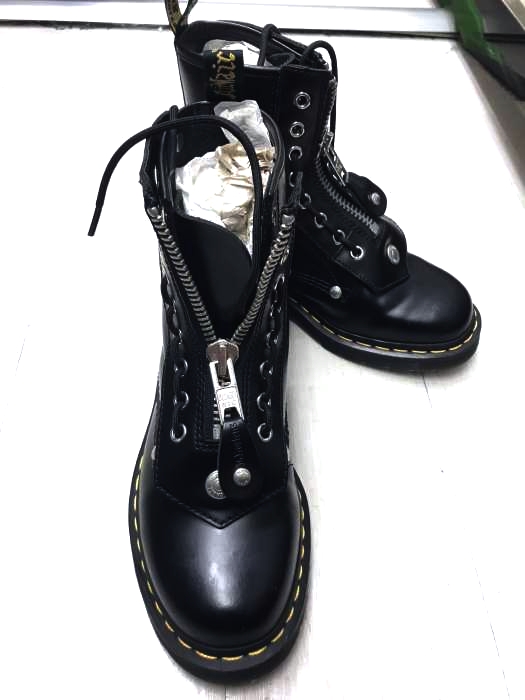 Dr Martens ドクターマーチン 1460 Schott Nyc スタッズジップブーツ レディース シューズ ブーツ レディース Us 6 中古 ブランド古着バズストア Maf Gov Ws