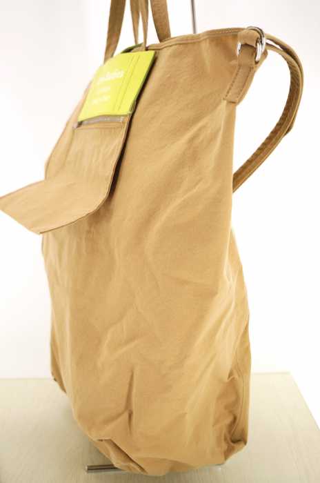 楽天市場 Acne Studios アクネストゥディオズ トートバッグ メンズ 19年秋冬新作 茶系 Baker Out Tote Bag 中古 ブランド古着バズストアbazzstore 1301 Bazzstore ブランド古着バズストア