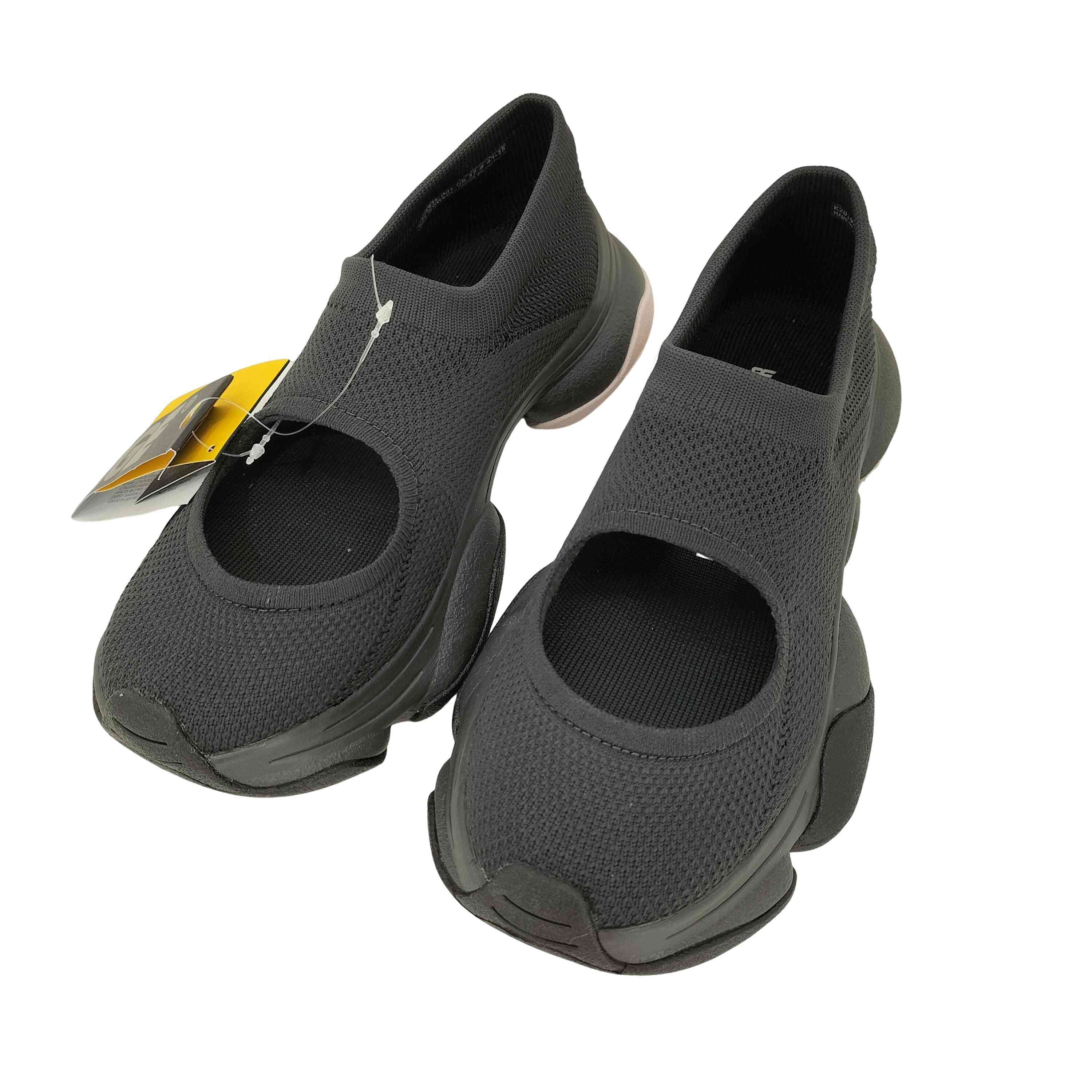 【中古】イッセイミヤケ ISSEY MIYAKE 26SS Karst Finch レディース JPN：37