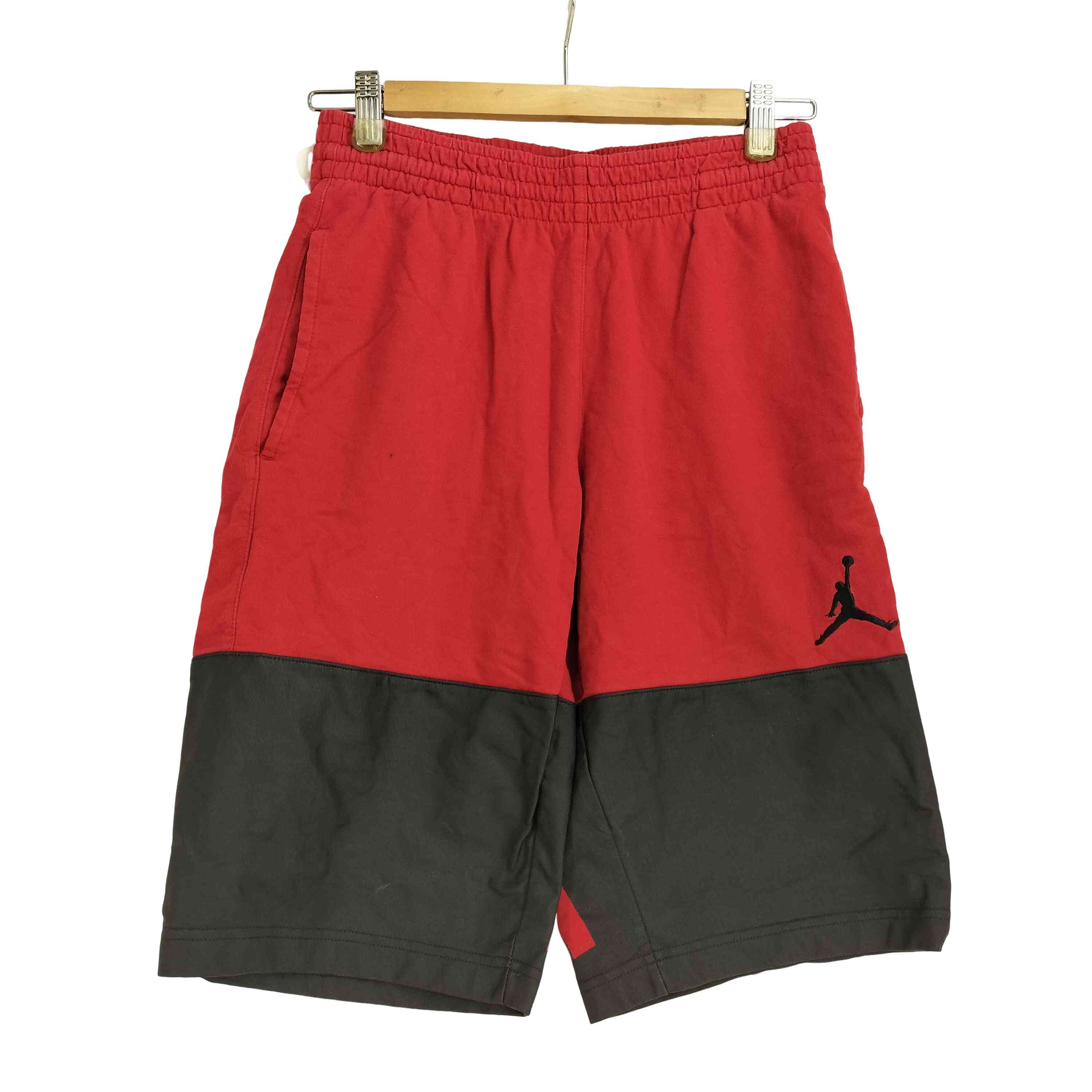 ジョーダン×トロフィールーム　ショートパンツ トロフィールームxジョーダンブランドのアパレルコレクションが