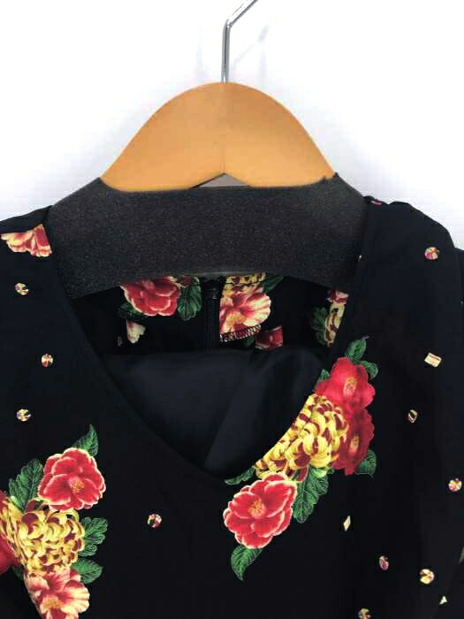 楽天市場 ふりふ フリフ ワンピース レディース 黒系 赤系 花柄半袖ロングワンピース 中古 ブランド古着バズストアbazzstore Bazzstore ブランド古着バズストア