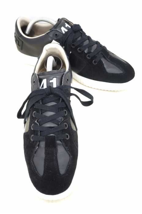 大人気新作 Jpn 26 5 白系 黒系 メンズ スニーカー ディーゼル Diesel S Millenium ローカットスニーカー 中古 ブランド古着バズストアbazzstore 2603 Lc Www Colegiomaterdei Net